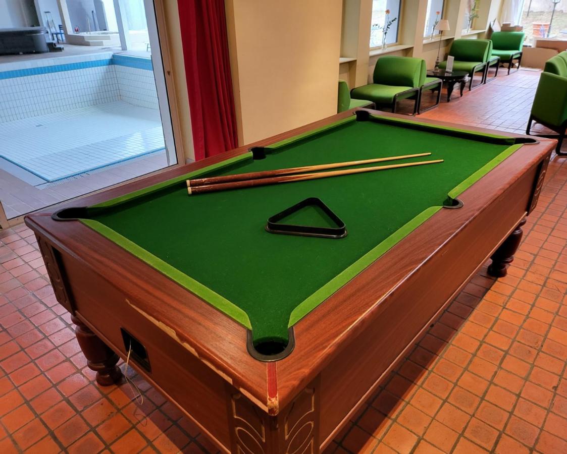 Hotel Causse Comtal Rodez, The Originals Relais Gages-le-Haut ภายนอก รูปภาพ