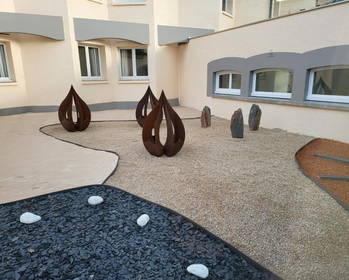 Hotel Causse Comtal Rodez, The Originals Relais Gages-le-Haut ภายนอก รูปภาพ