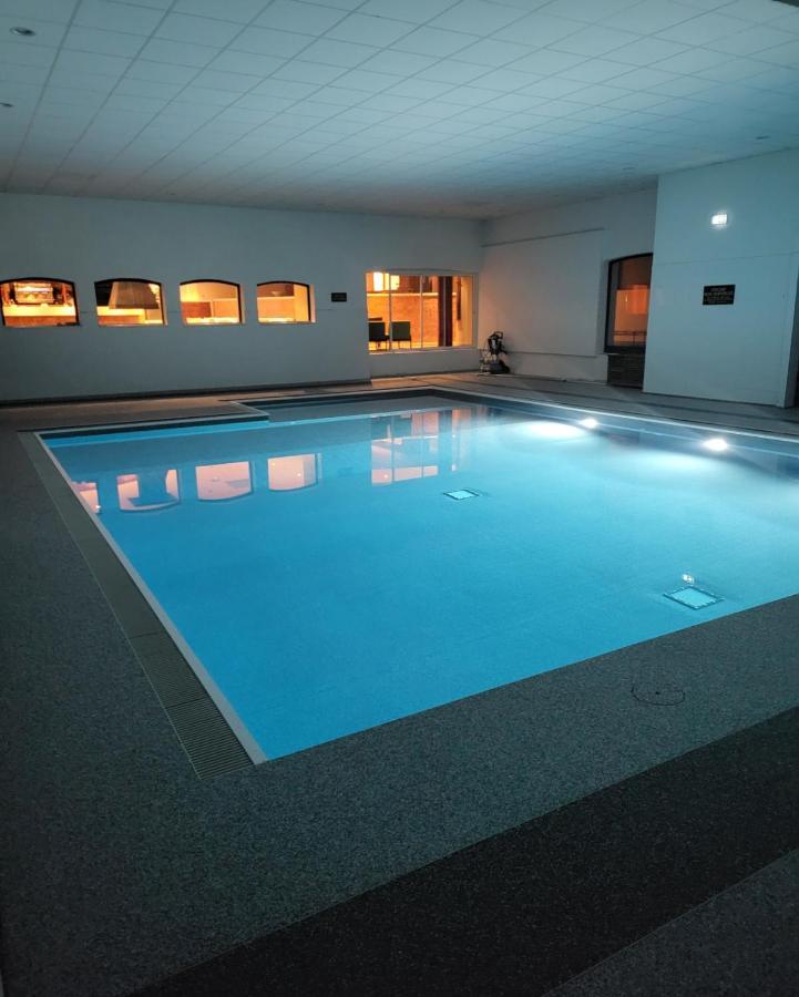 Hotel Causse Comtal Rodez, The Originals Relais Gages-le-Haut ภายนอก รูปภาพ